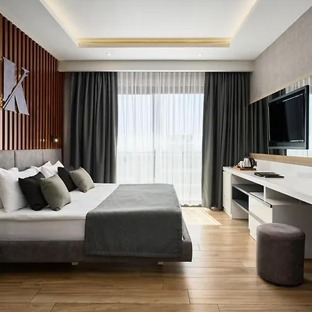Kaila Resort 5*