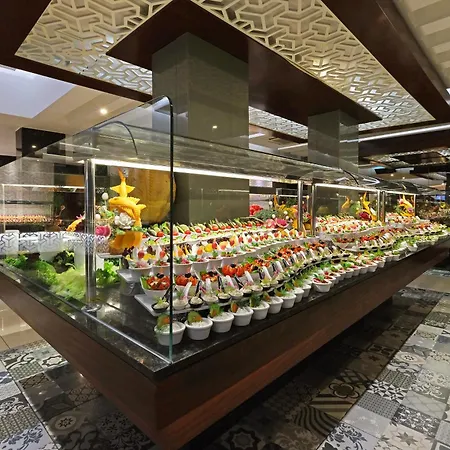 Resort Kaila 5*